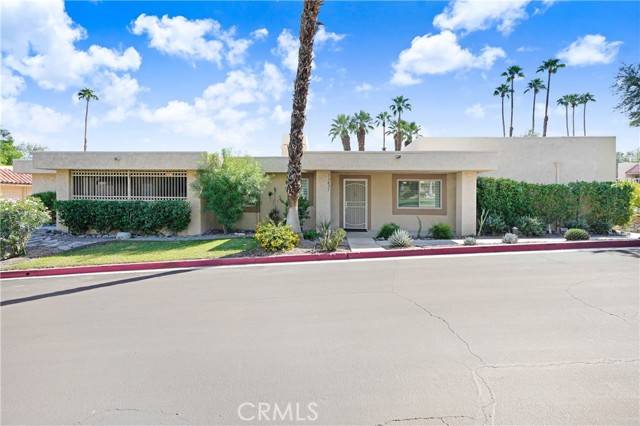 Palm Desert, CA 92260,73837 Ocotillo CT