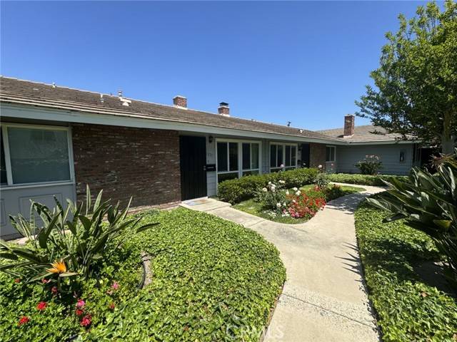 Tustin, CA 92780,1225 E 1st ST
