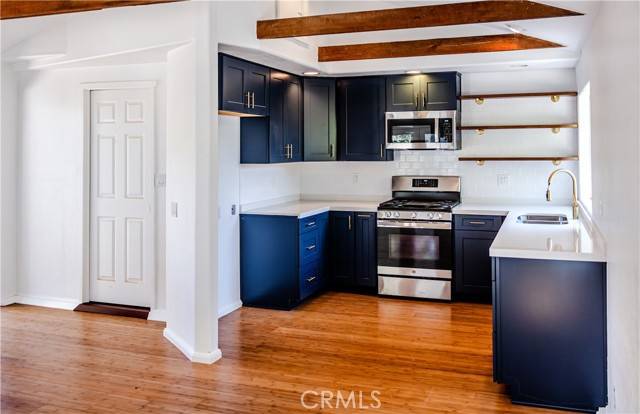 Camarillo, CA 93010,154 Hughes DR