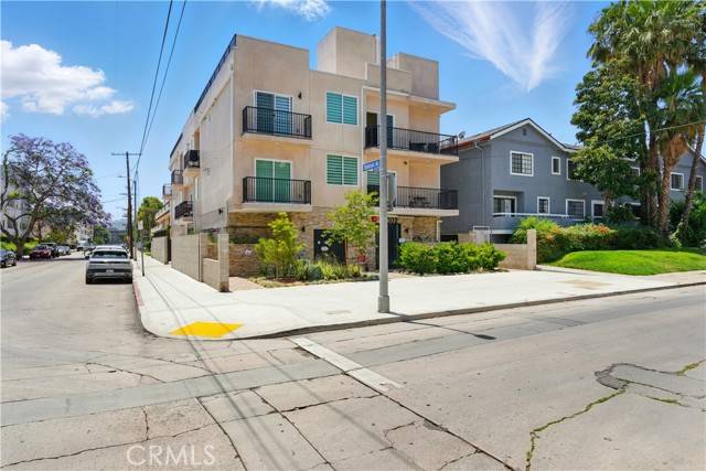 North Hollywood, CA 91601,11302 Morrison ST 304