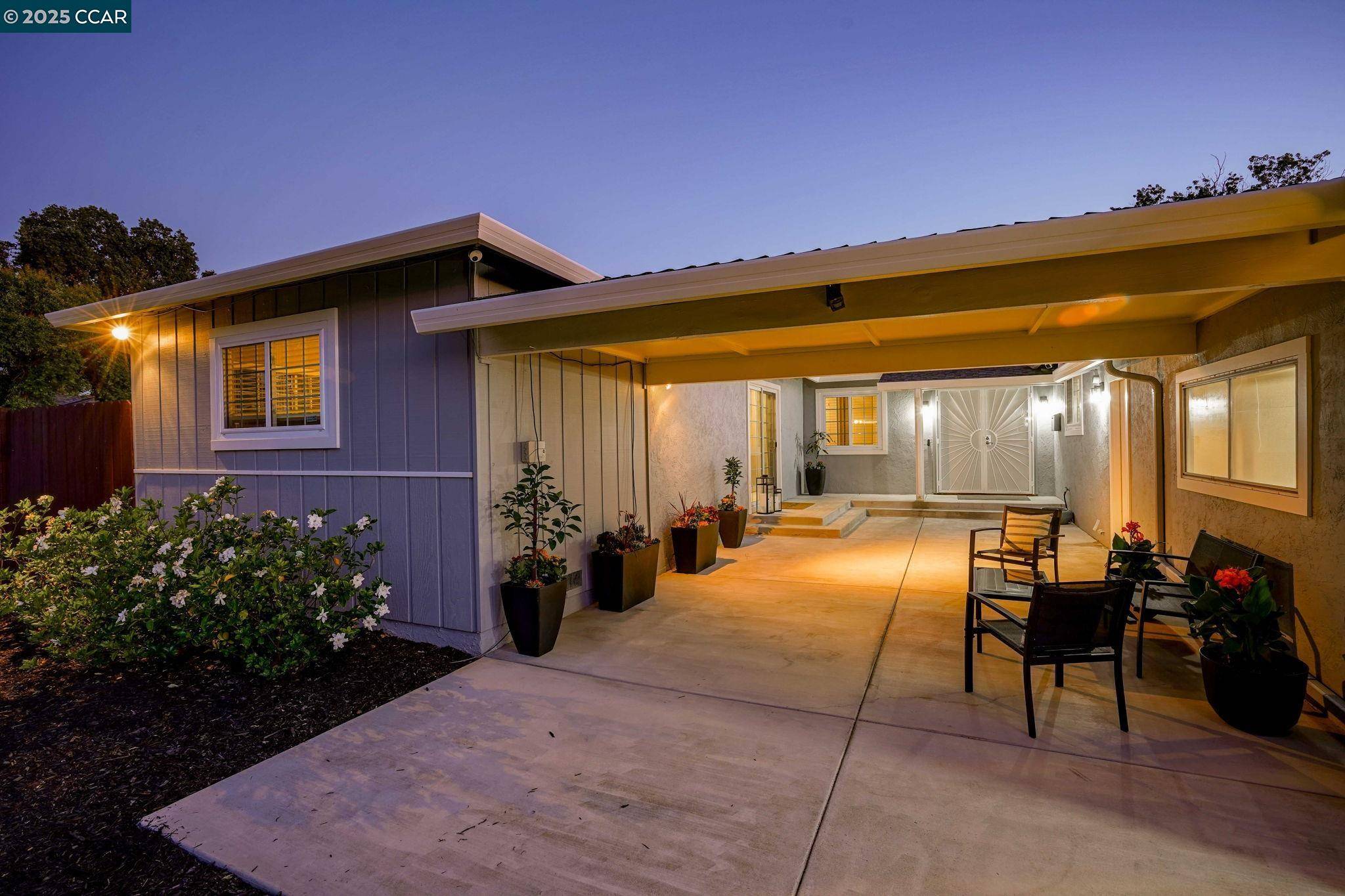 Concord, CA 94519-1257,3979 Beechwood CT