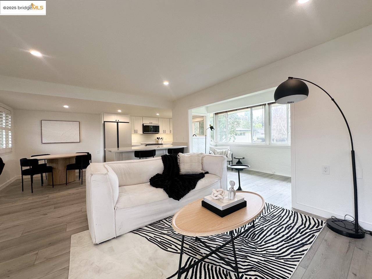 Los Gatos, CA 95032,14225 Lora 90