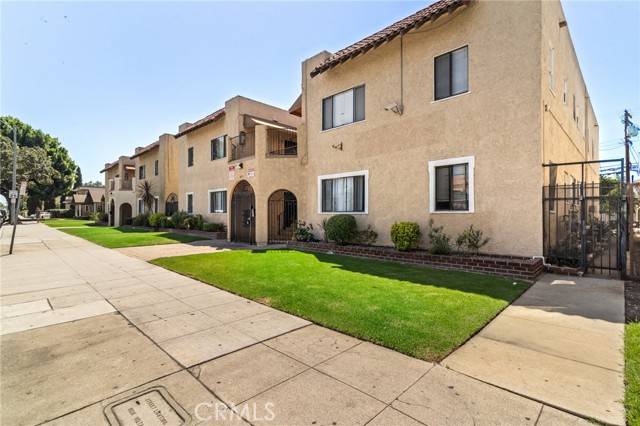 Long Beach, CA 90813,905 915 Cherry AVE