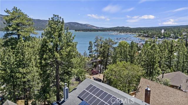 Big Bear Lake, CA 92315,40258 Narrow LN