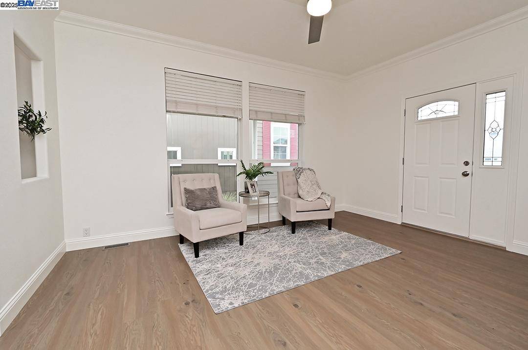 Pleasanton, CA 94566,3263 Vineyard Ave 189