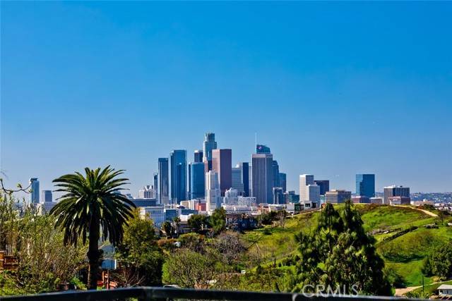 Los Angeles, CA 90032,4136 Raynol ST