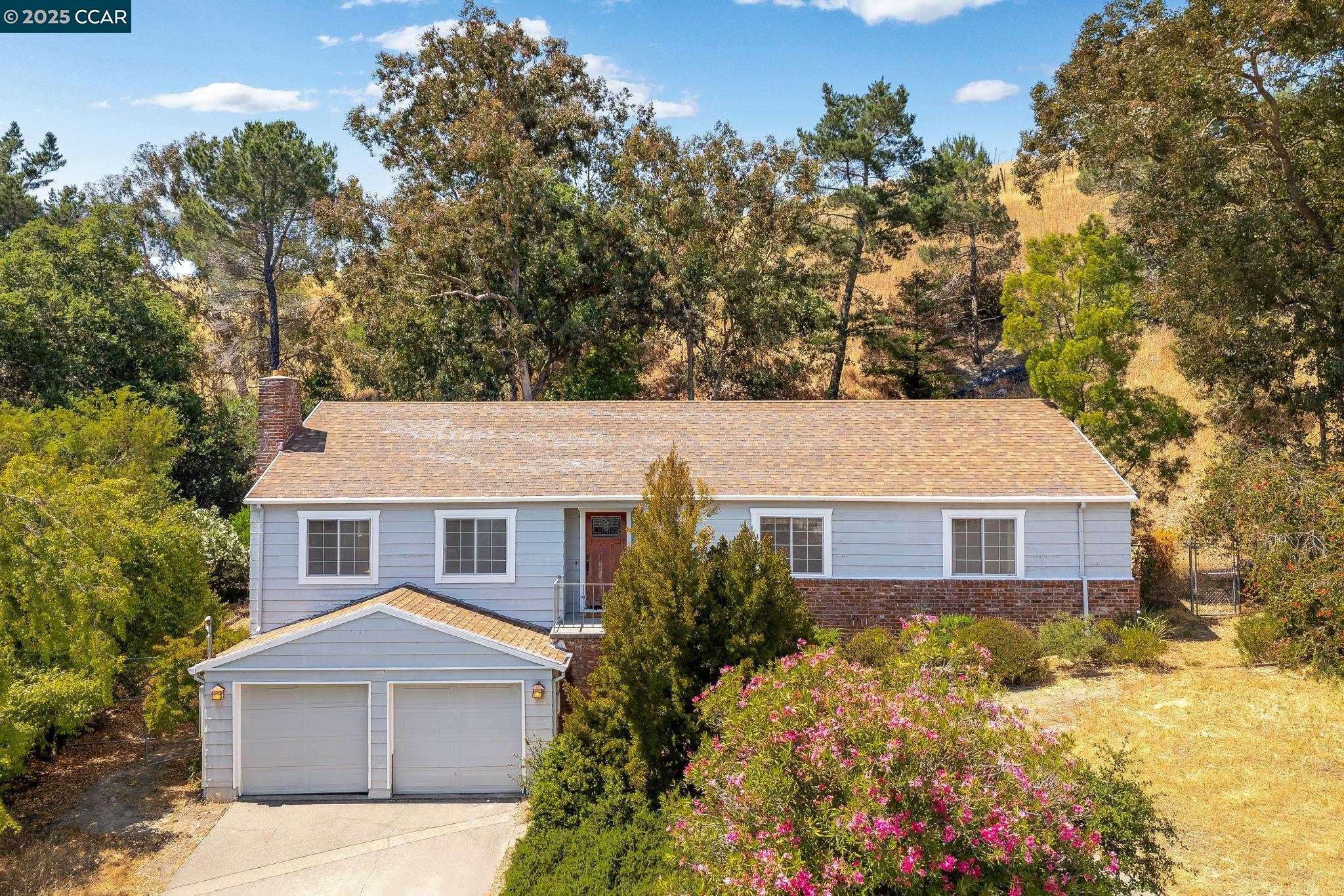Moraga, CA 94556,45 La Salle Dr