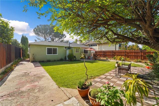 La Canada Flintridge, CA 91011,4551 Indiana AVE