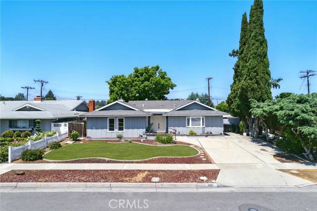 Fullerton, CA 92835,3101 Maple AVE