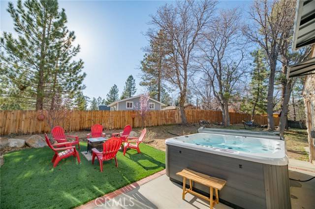 Big Bear Lake, CA 92315,636 Talmadge RD