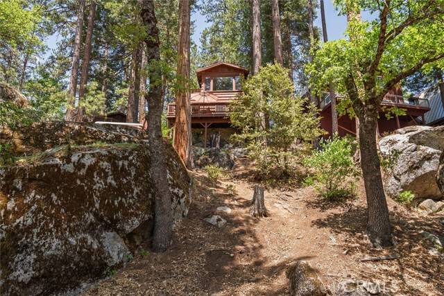 Wawona, CA 95389,2576 Chilnualna LN