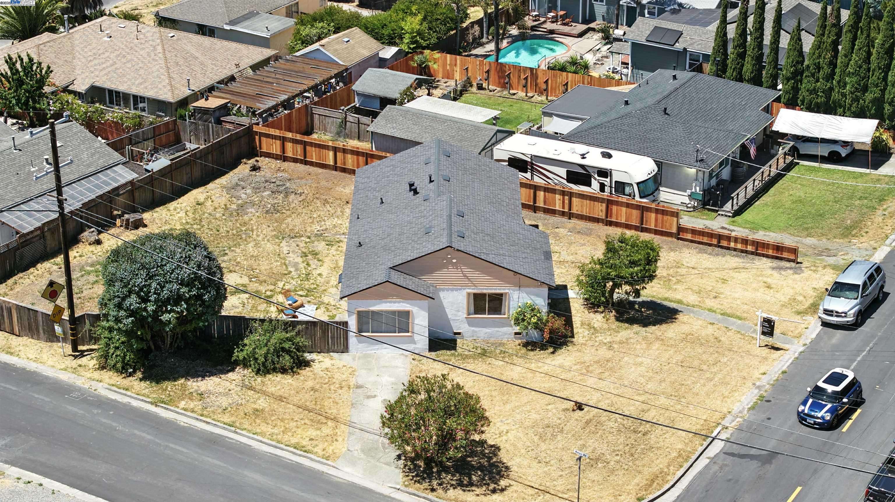 El Sobrante, CA 94803,1001 Allview Ave