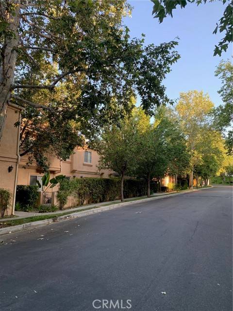 Stevenson Ranch, CA 91381,25214 Steinbeck AVE G