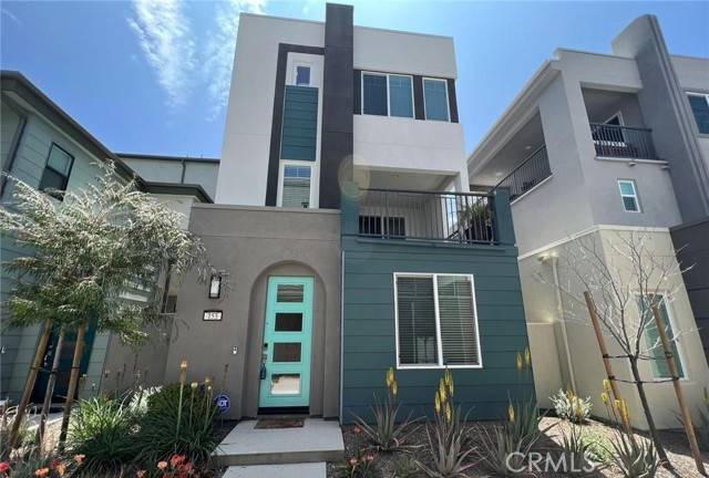 Irvine, CA 92618,153 Tenor