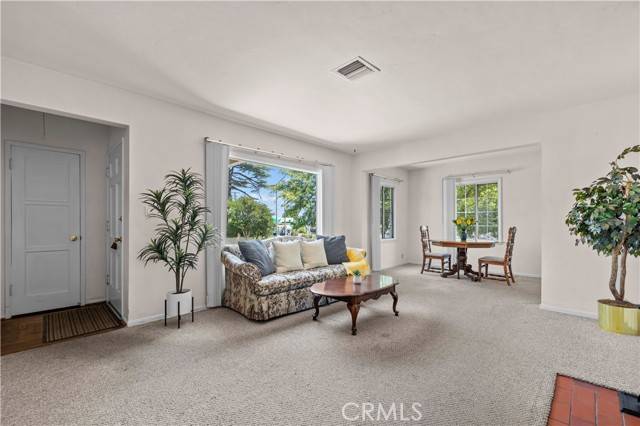 Burbank, CA 91504,2505 North Keystone ST