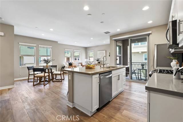 Lake Forest, CA 92610,109 Alder RDG