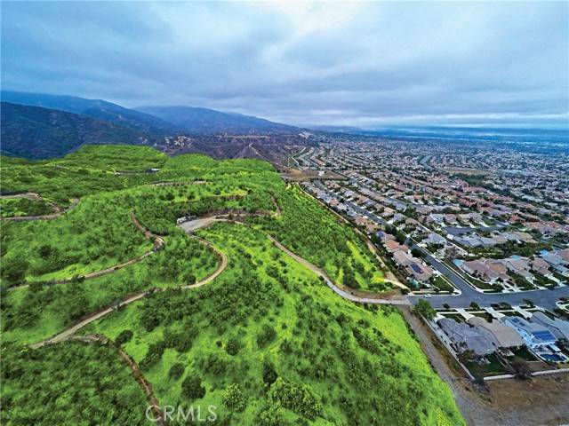 Corona, CA 92882,3933 Malaga ST