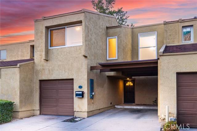 Yorba Linda, CA 92886,19659 Monteano LN