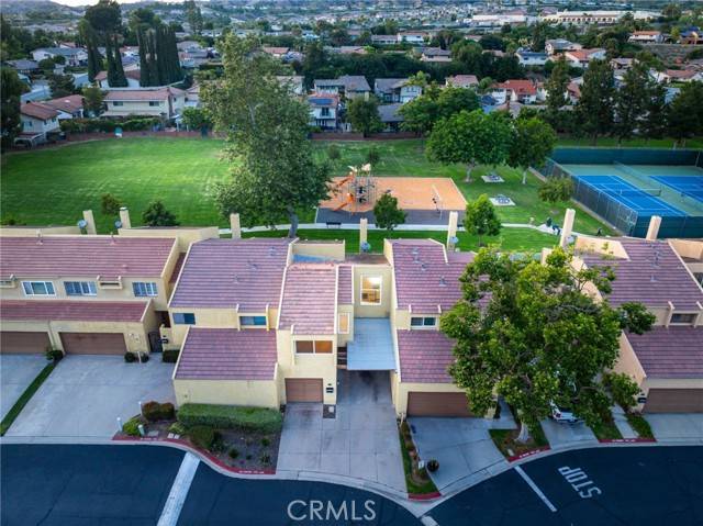 Yorba Linda, CA 92886,19659 Monteano LN