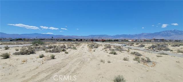 Thousand Palms, CA 92276,34361 Thomas CT