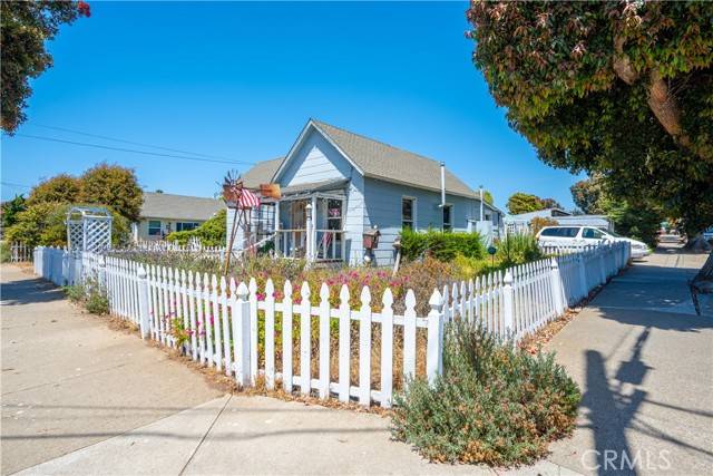 Morro Bay, CA 93442,904 Monterey