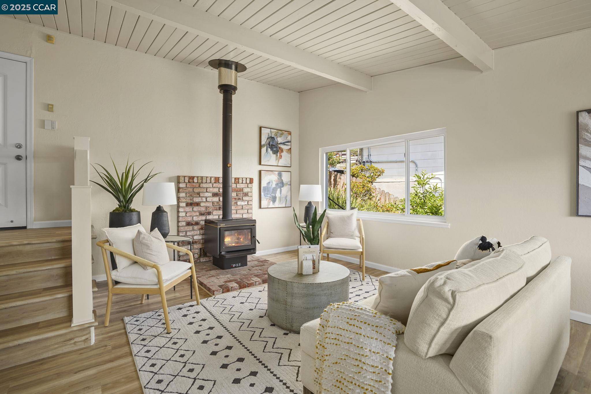 Richmond, CA 94803-2321,2835 Stephen Dr