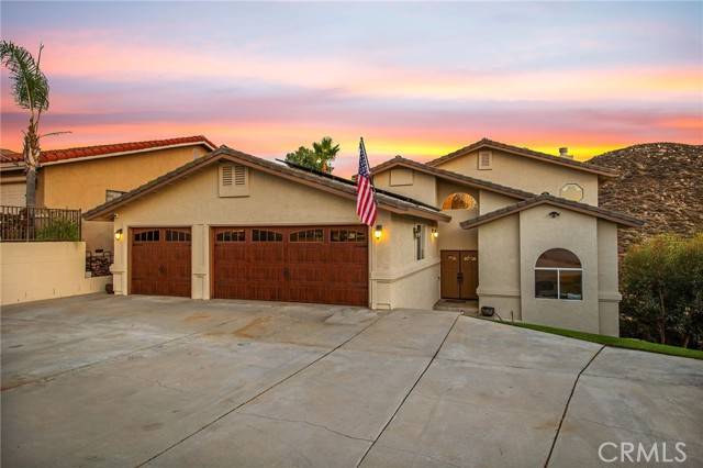 Canyon Lake, CA 92587,30732 Early Round DR