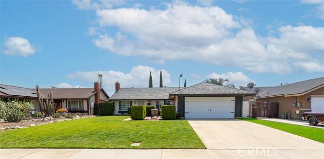 Ontario, CA 91761,2071 S Hope PL