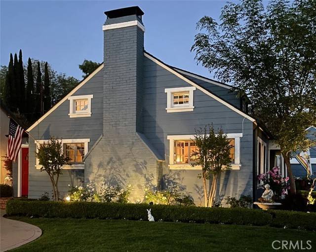 Santa Ana, CA 92706,2329 N Riverside DR