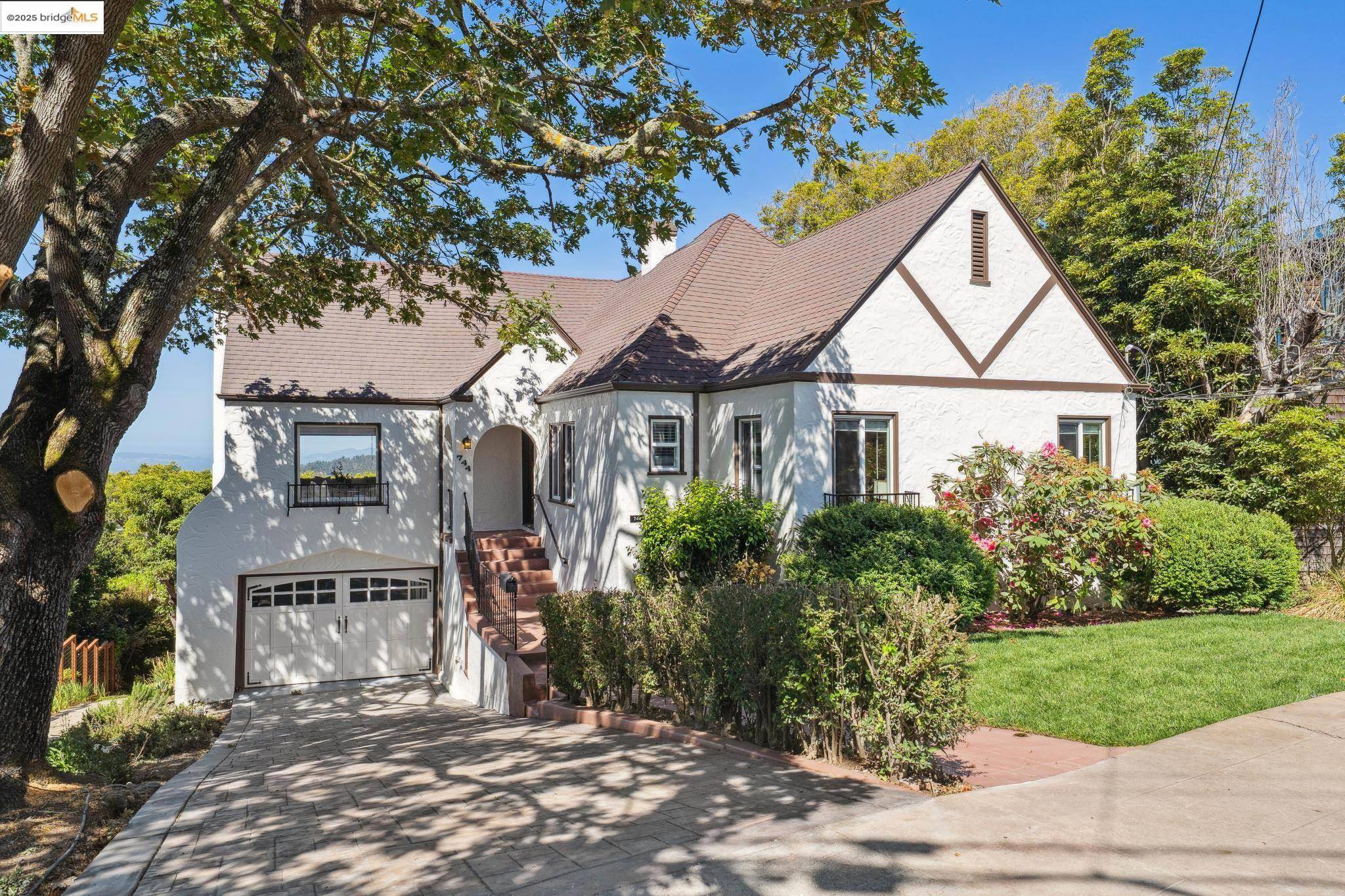 Kensington, CA 94707,744 Coventry RD