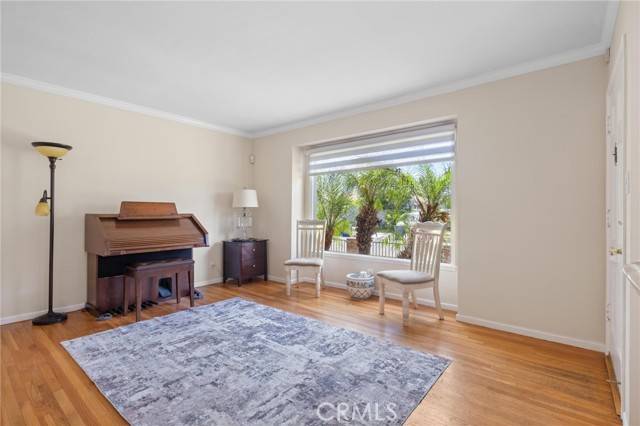 Hawthorne, CA 90250,5353 W 121st ST