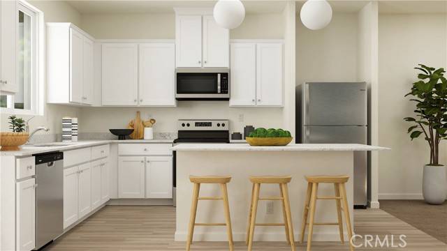 Apple Valley, CA 92307,22856 Saddleback AVE