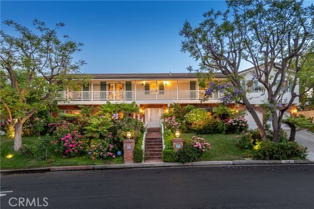 Encino, CA 91436,3541 Westfall DR