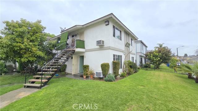Pomona, CA 91766,305 Orchid LN 2