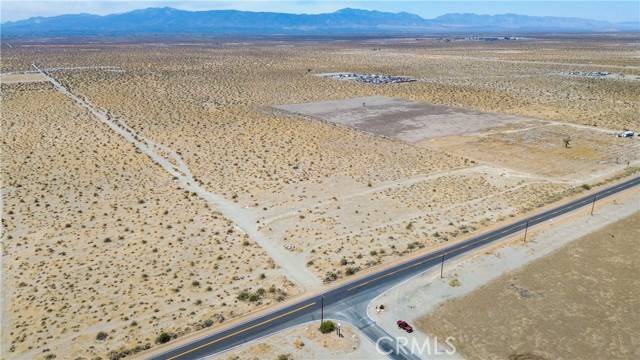 Adelanto, CA 92301,5 El Mirage RD