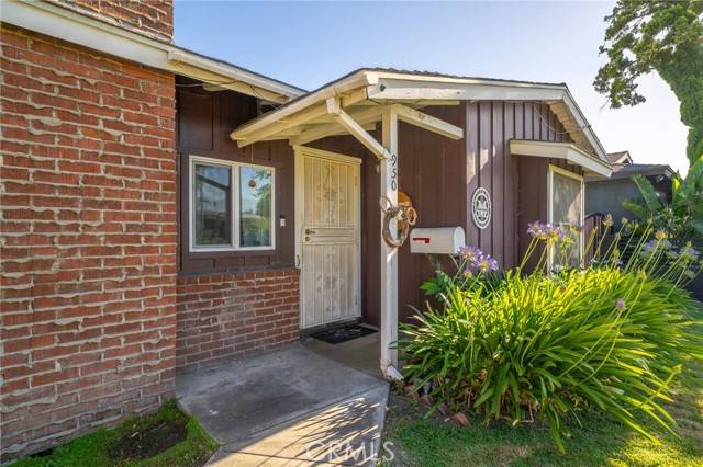 Ontario, CA 91764,950 E Yale ST