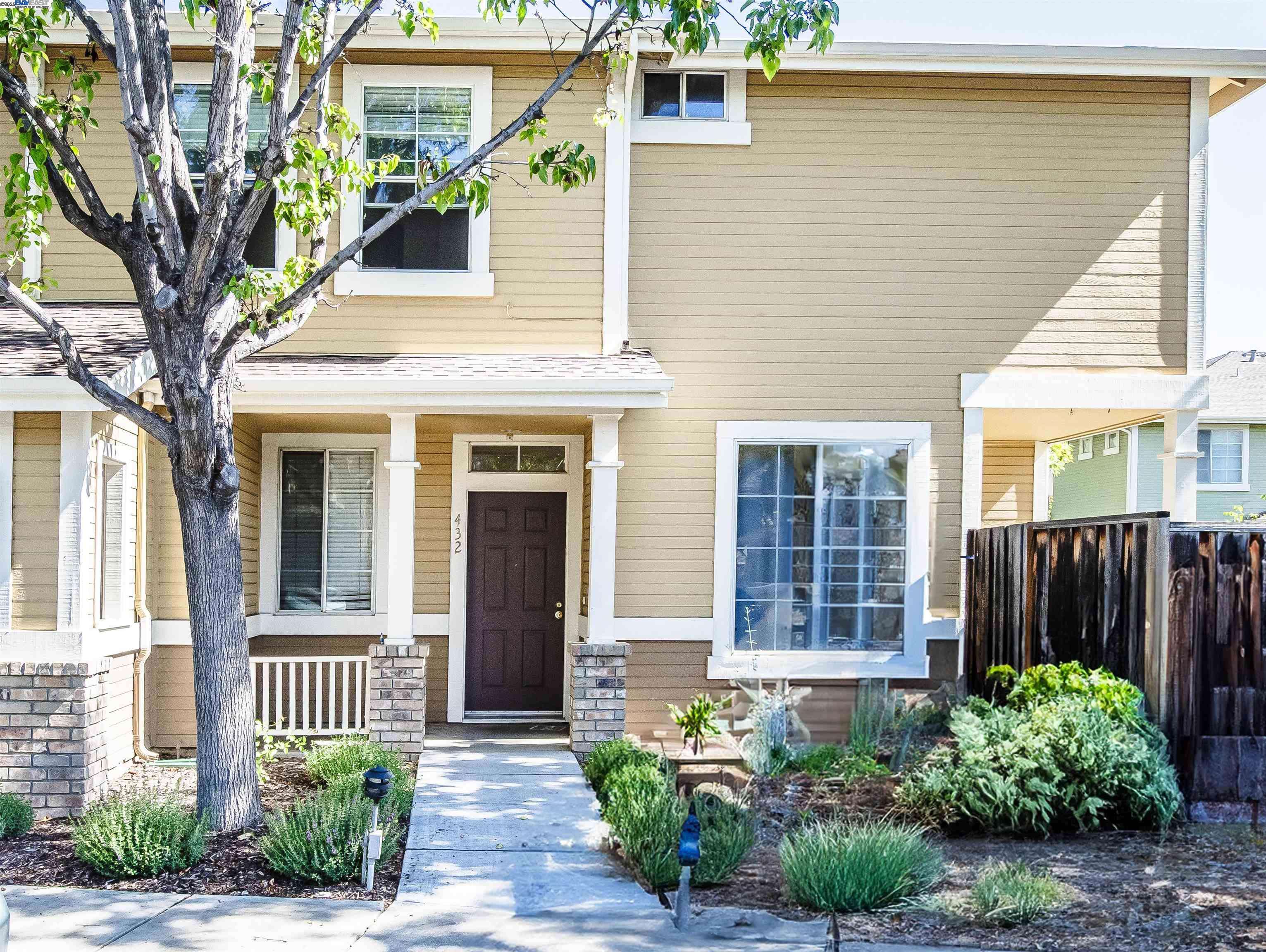 San Jose, CA 95136,432 Curraghmore CT