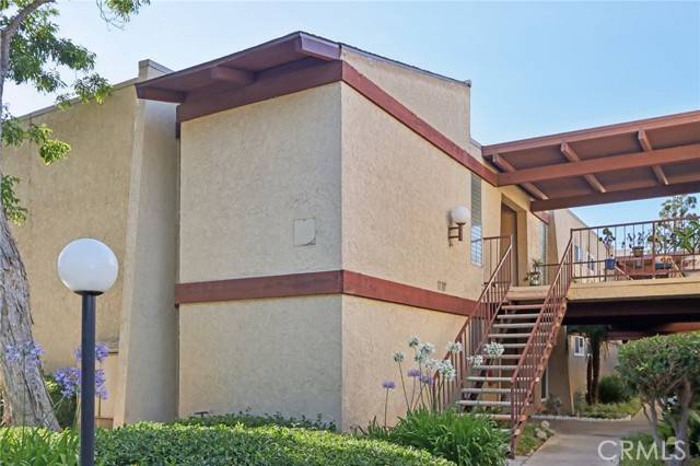 Santa Ana, CA 92707,1010 W Macarthur BLD 24