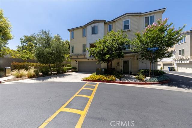 Pomona, CA 91767,898 Seville LN