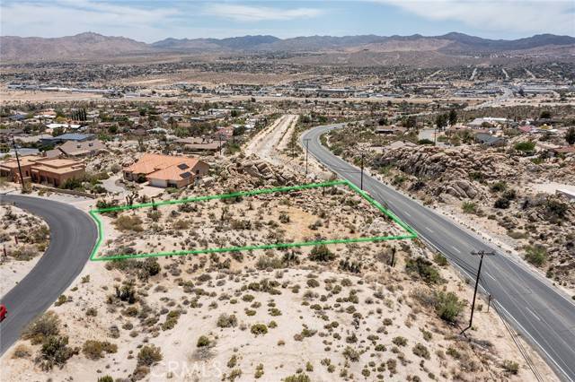Yucca Valley, CA 92284,57333 Buena Suerte RD