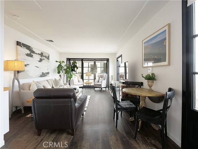 Manhattan Beach, CA 90266,229 Marine PL