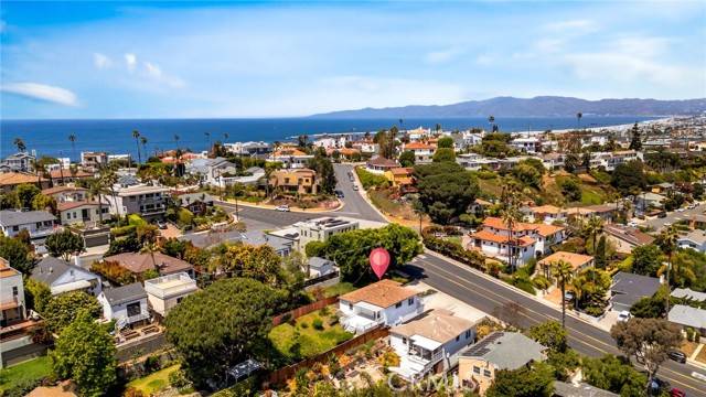 Playa Del Rey, CA 90293,408 W Manchester AVE