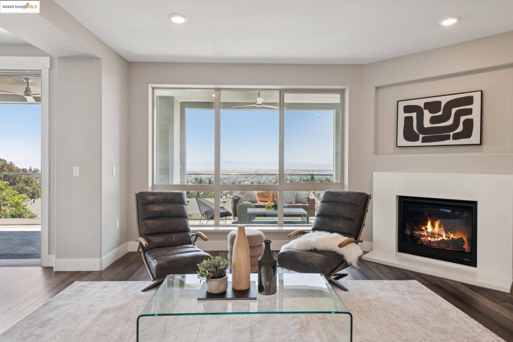 Oakland, CA 94605,6757 Skyview Dr