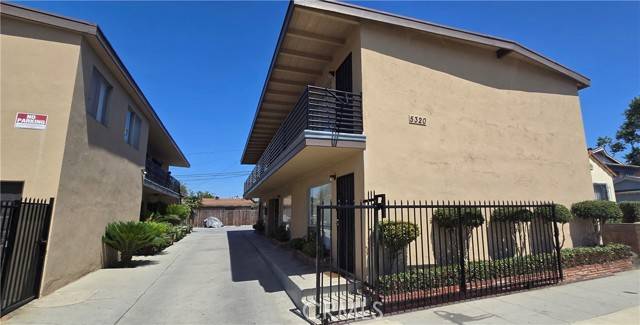 Long Beach, CA 90805,5320 Lime AVE
