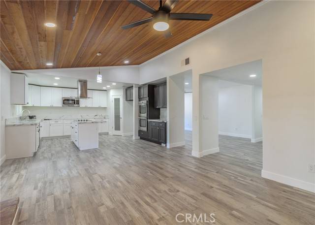 Canyon Lake, CA 92587,29698 Vacation DR