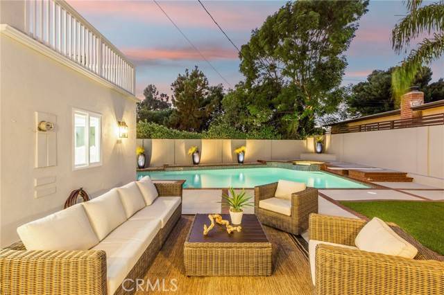 Seal Beach, CA 90740,245 Surf PL