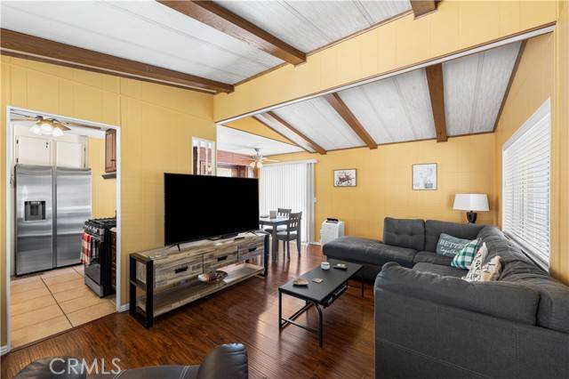 Canyon Country, CA 91351,18540 Soledad Canyon RD 10