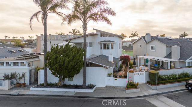 Newport Beach, CA 92663,259 62nd