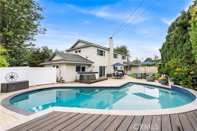 North Tustin, CA 92705,1161 Ravencrest RD