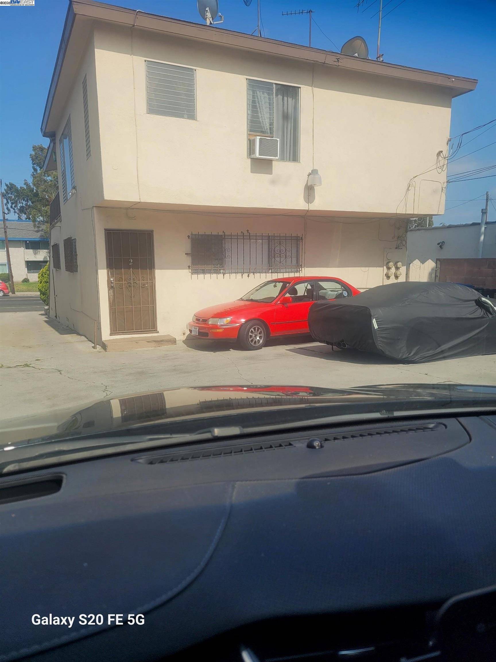 Los Angele, CA 90044,7839 S Normandie